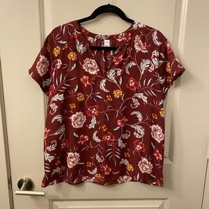 Old Navy Floral Top EUC